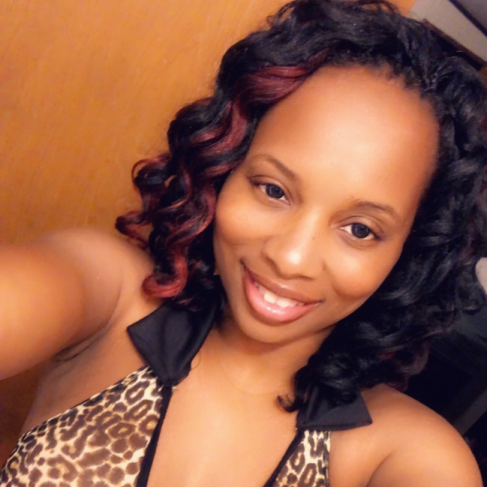 Meet your Posher, Stacy